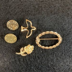 Set of 3 vintage gold tone pins